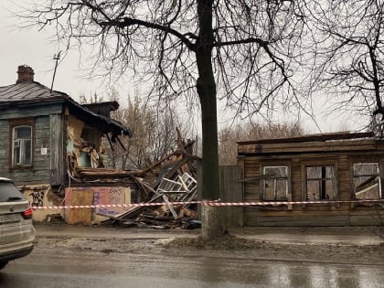 Во Владимире на ул. Батурина сносят заброшенные здания