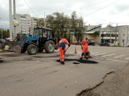В Гусь-Хрустальном начаты работы по ямочному ремонту автодорог