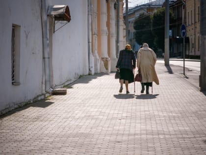 У владимирских льготников есть месяц на выбор: соцпакет или деньги