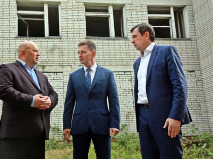 Губернатор Владимир Сипягин проконтролировал строительство акушерского корпуса в Коврове - Департамент здравоохранения