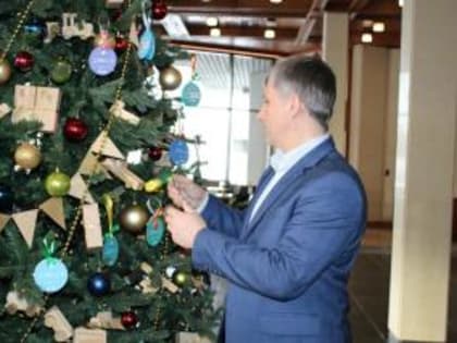 Глава города Алексей Соколов принял участие в губернаторской «Ёлке желаний»
