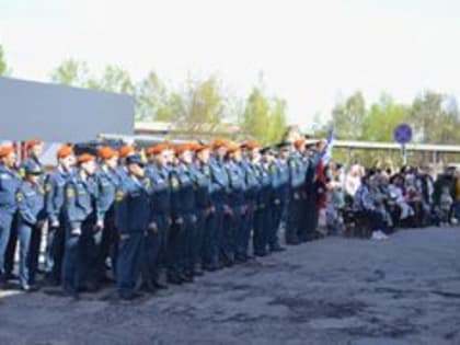 Пожарные, спасатели, герои