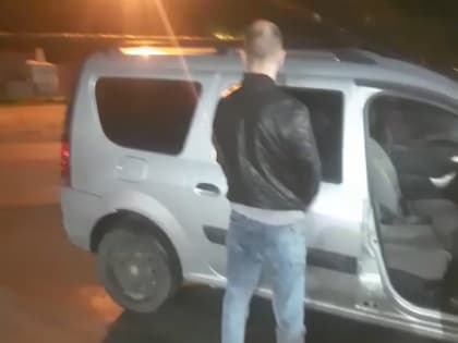 Во Владимирской области 31-летний мужчина, перевозя наркотики, попытался дать взятку полицейскому