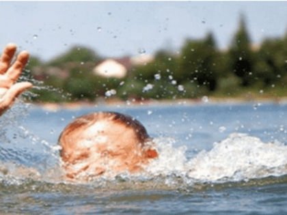 Правила поведения детей на воде