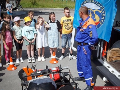 Для школьников мкр. Юрьевец прошла акция «Мои безопасные каникулы»