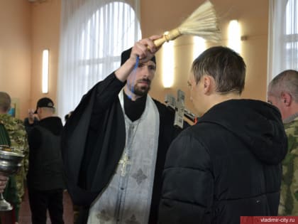 Идут помогать СВОим