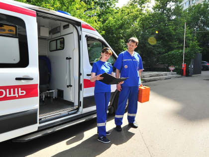 Медикам владимирской ССМП на 9 млн рублей сократили зарплатный фонд