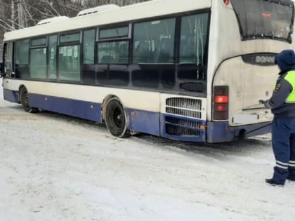 Госавтоинспекторы провели рейд в целях предупреждения ДТП с участием пассажирского транспорта