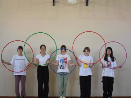 В Курловской основной общеобразовательной школе к началу нового учебного года был отремонтирован школьный спортзал