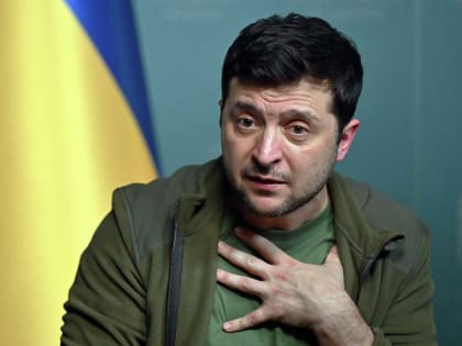 «Politika»: неблагодарность президента Украины Зеленского заставляет Запад искать ему замену