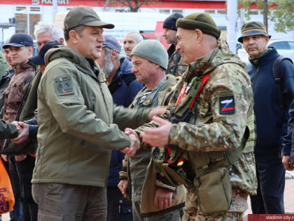 Сегодня более 20 владимирцев отправились на службу по контракту