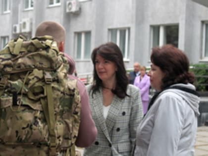 В Коврове состоялась торжественная церемония отправки контрактников на воинскую службу