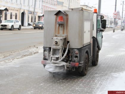 За сутки с улиц Владимира вывезено свыше 2200 кубометров снега