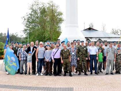 В Гусь-Хрустальном отметили День воздушно-десантных войск