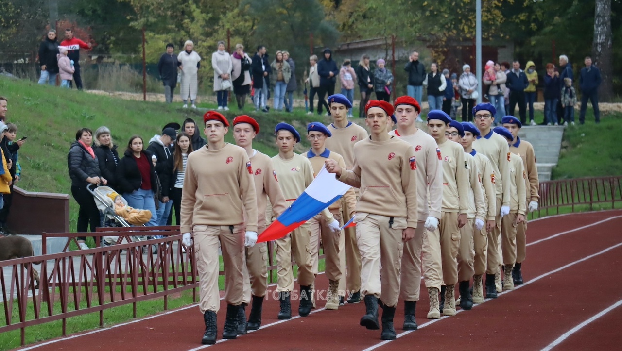 Новости кр горбатка. Олимп красная Горбатка. Открытие стадиона Олимп красная Горбатка. Стадион красная Горбатка. Красная Горбатка стадион Владимирская.