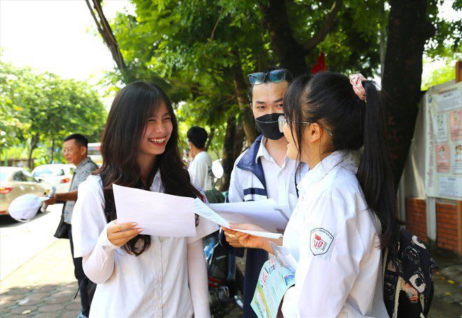 Tra cứu điểm thi tốt nghiệp THPT năm 2024 nhanh nhất trên Nhà Đất Tâm Phúc 6 8h sáng 17.7, thí sinh sẽ biết điểm thi tốt nghiệp THPT năm 2024.