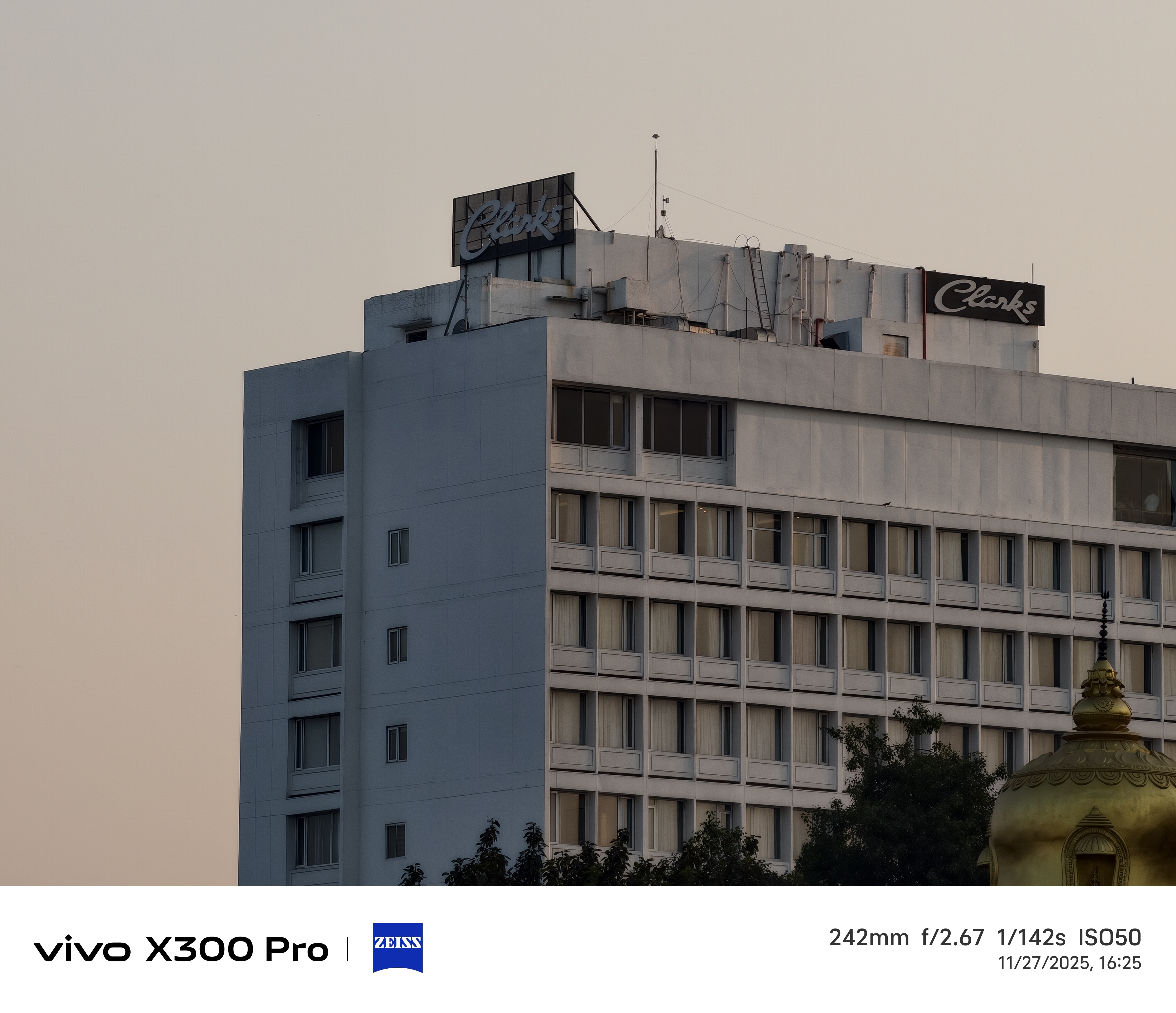 Vivo X300 Pro Camera Sample