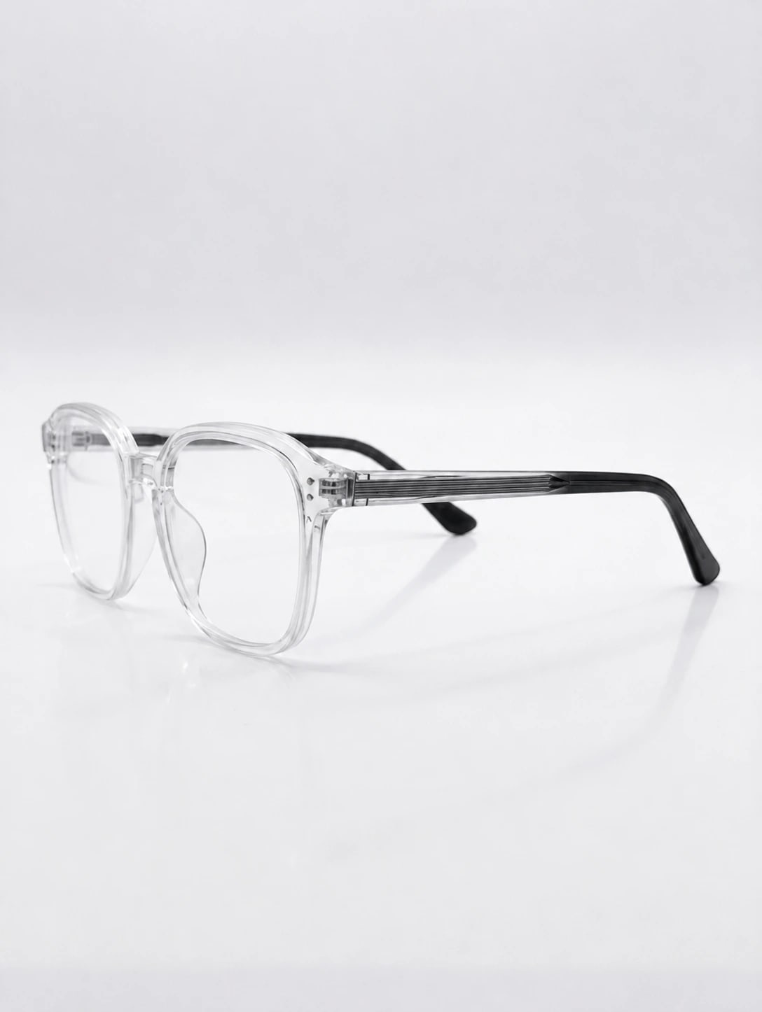 EYECONIC| HAND MADE | ACCETATE | TRANSPARENT & BLACK | SIZE :- L WITH FREE ZERO POWER BLUCUT LENS