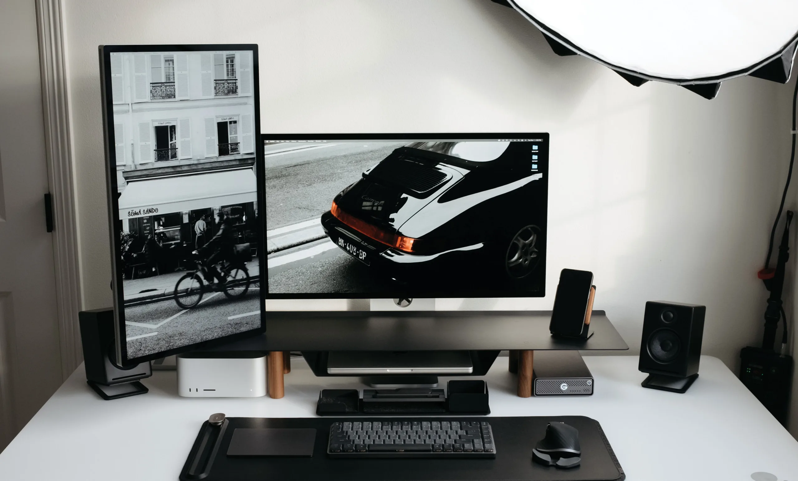How to organize your desk for productivity using the zones method