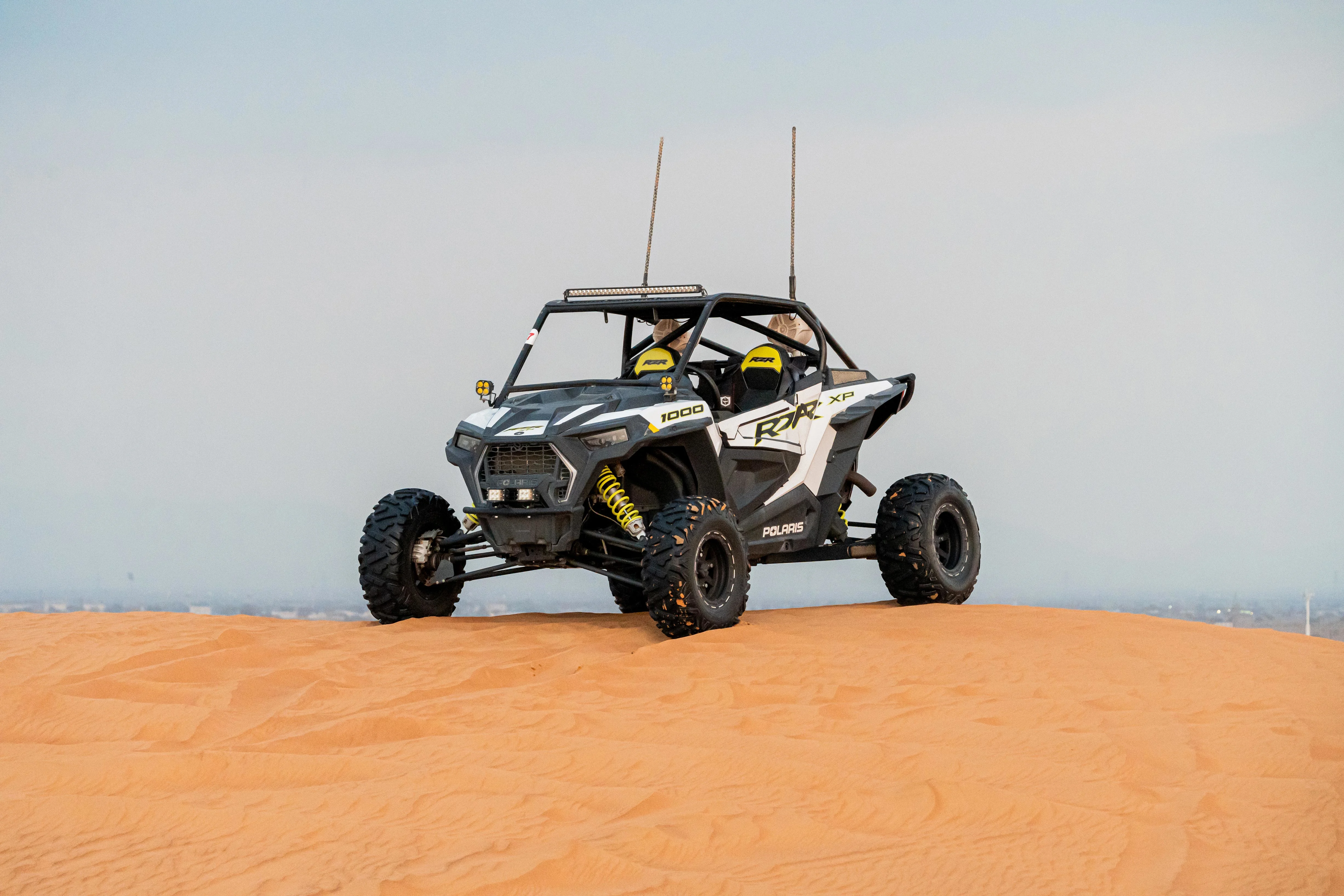 Polaris RZR XP 1000cc (2 seater)