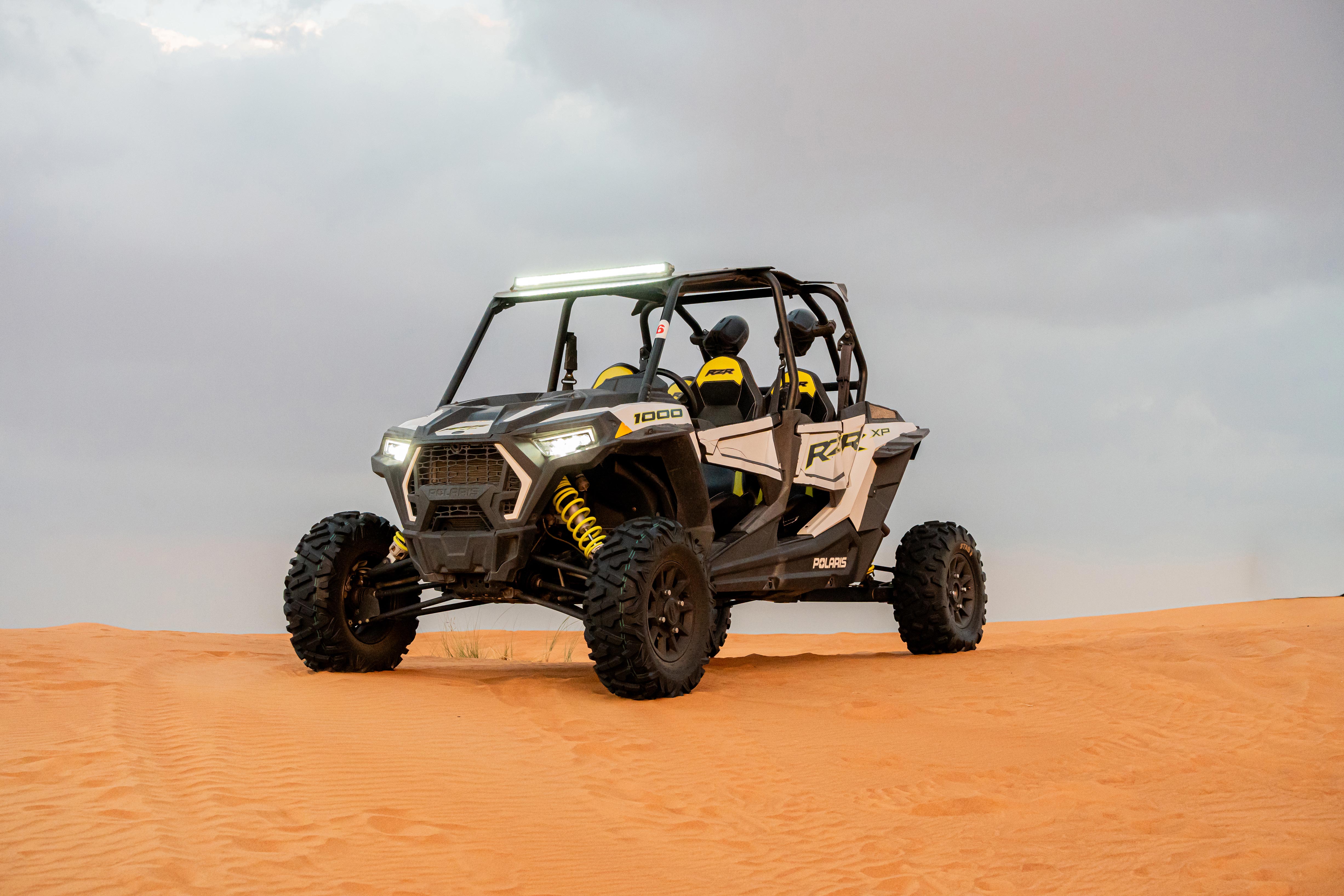  Polaris-RZR XP 1000cc (4 seater) 0