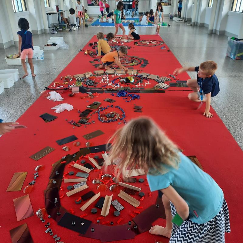 Laboratorio di mandala alla Colonia Elioterapica di Germignaga, dicembre 2021