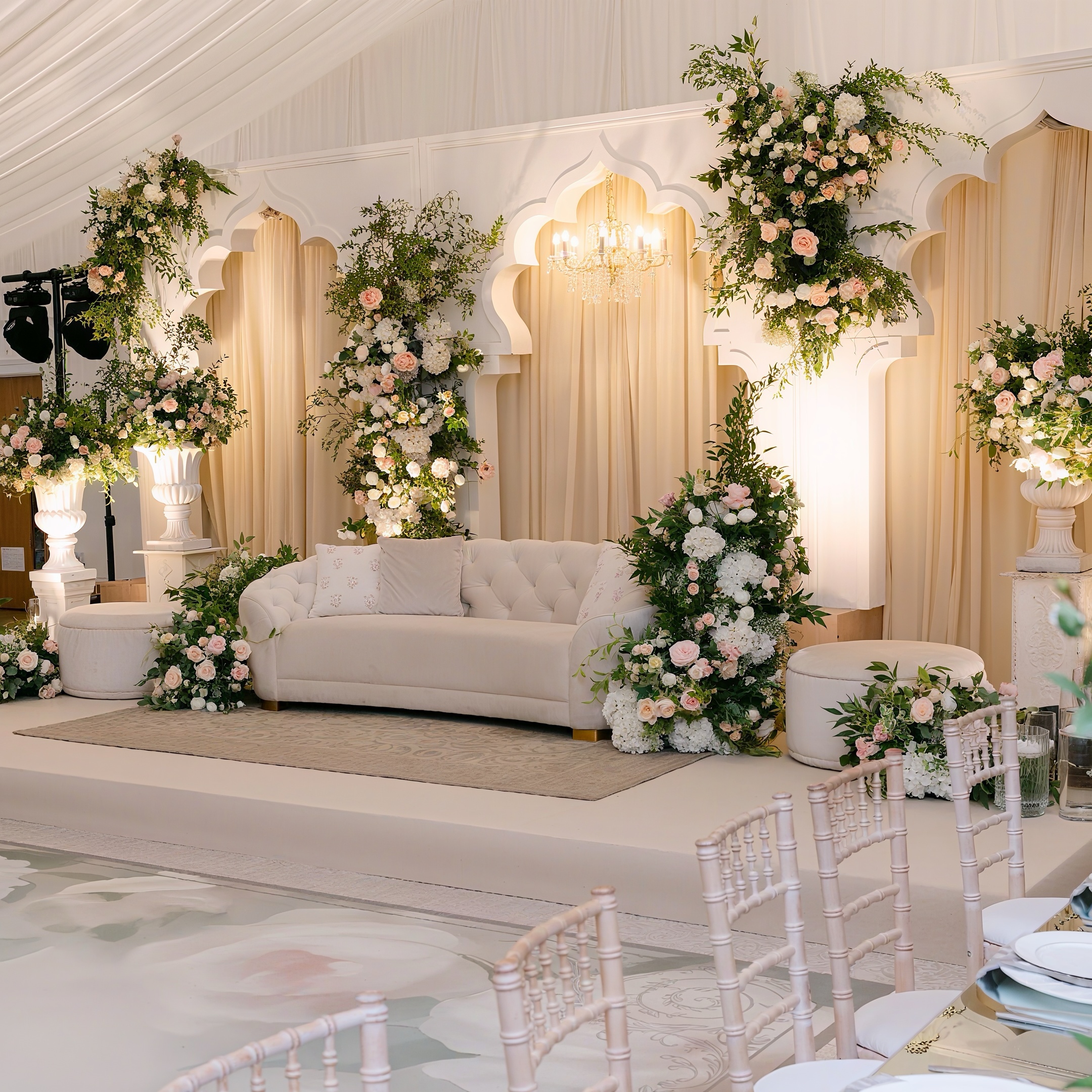 Classic Premium Decoration