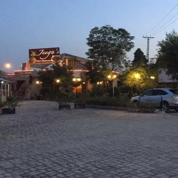 Jeego's Cafe & Restaurants