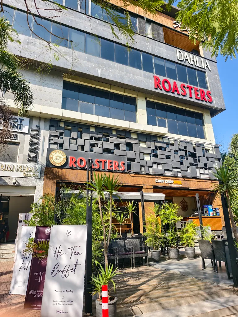 Roasters Coffee House & Grill