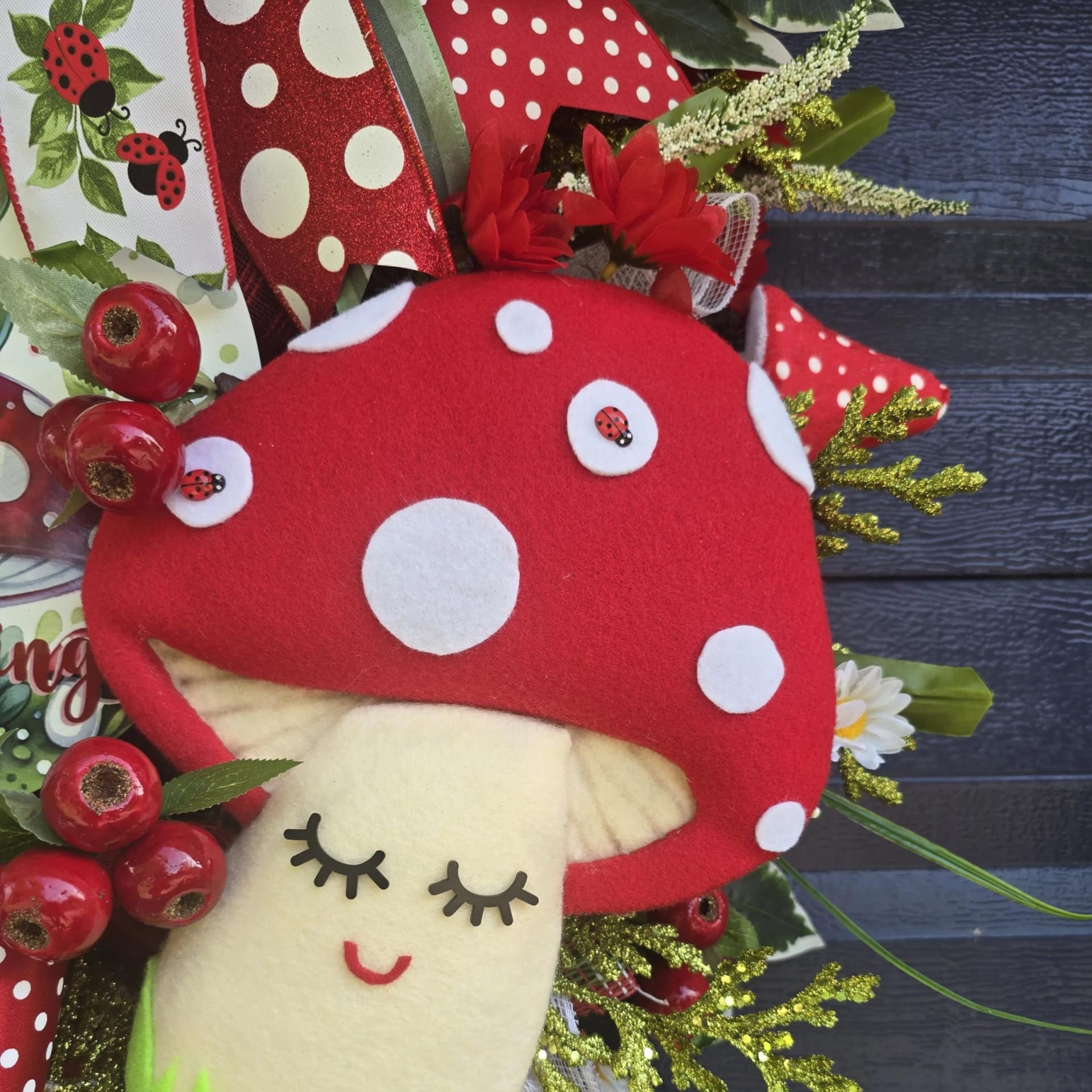 Luxury Spring Wreath Frog Theme, photograph 2
