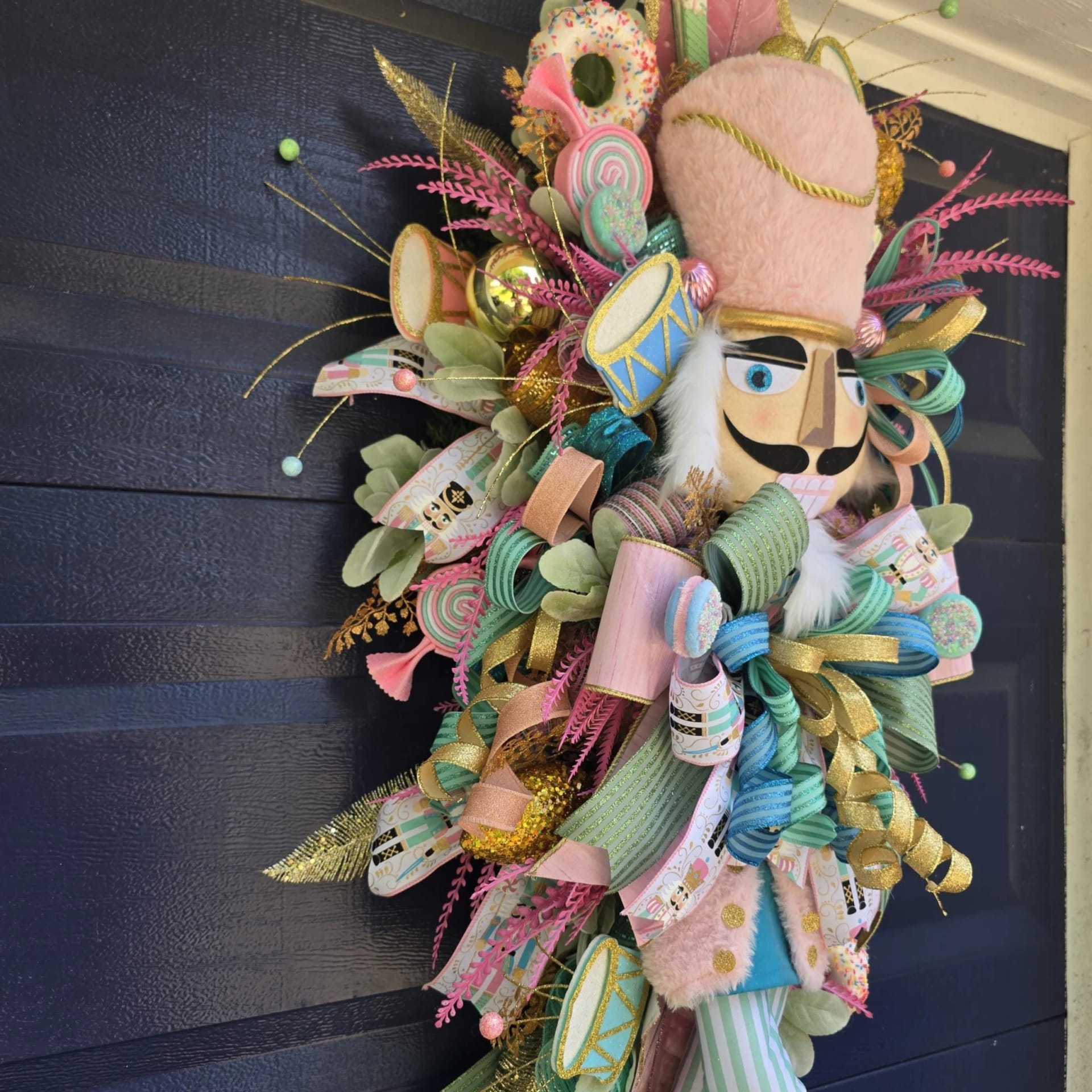 Whimiscal Candy Christmas Door Decoration, photograph 5