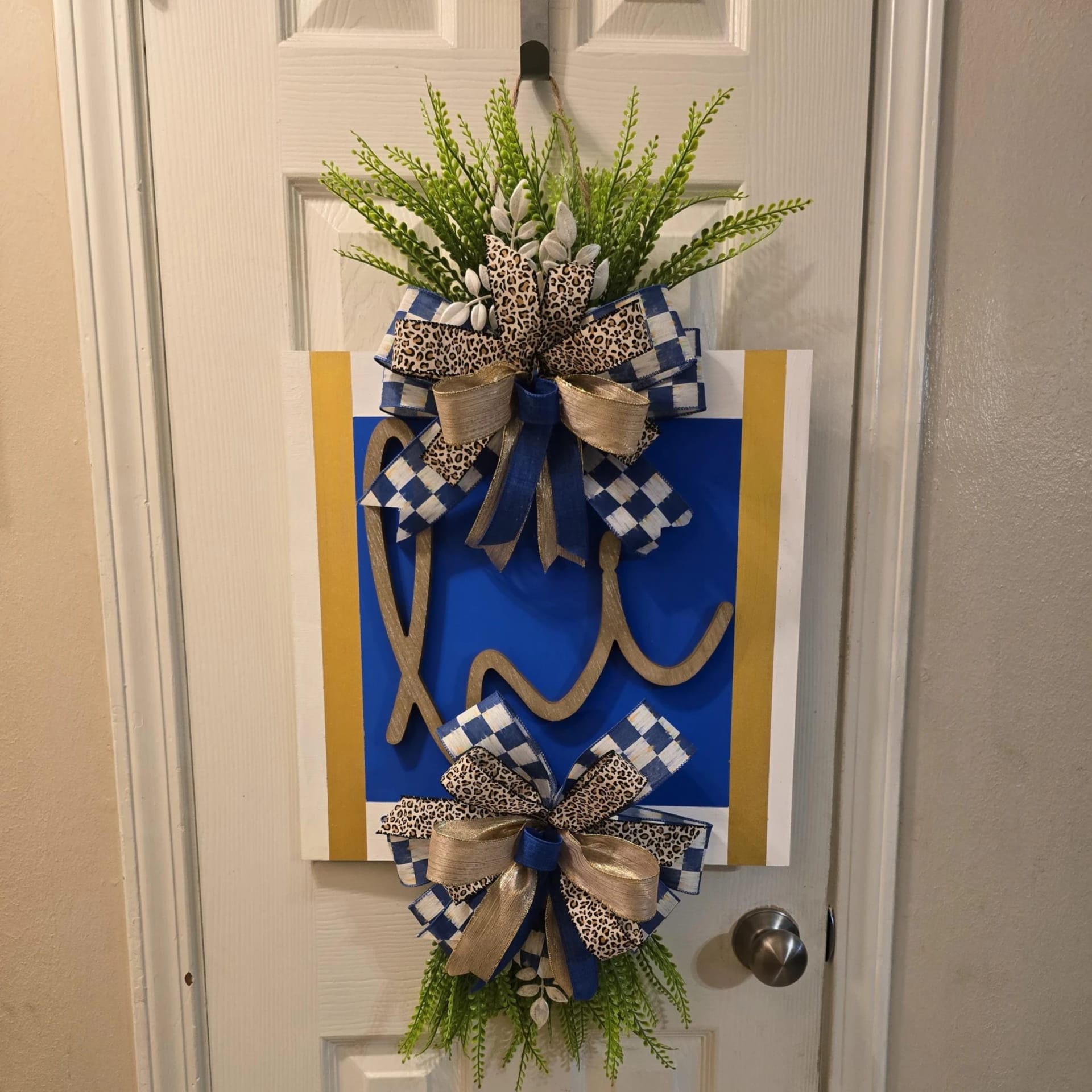 Modern Blue and Gold Door Hanger, photograph 3