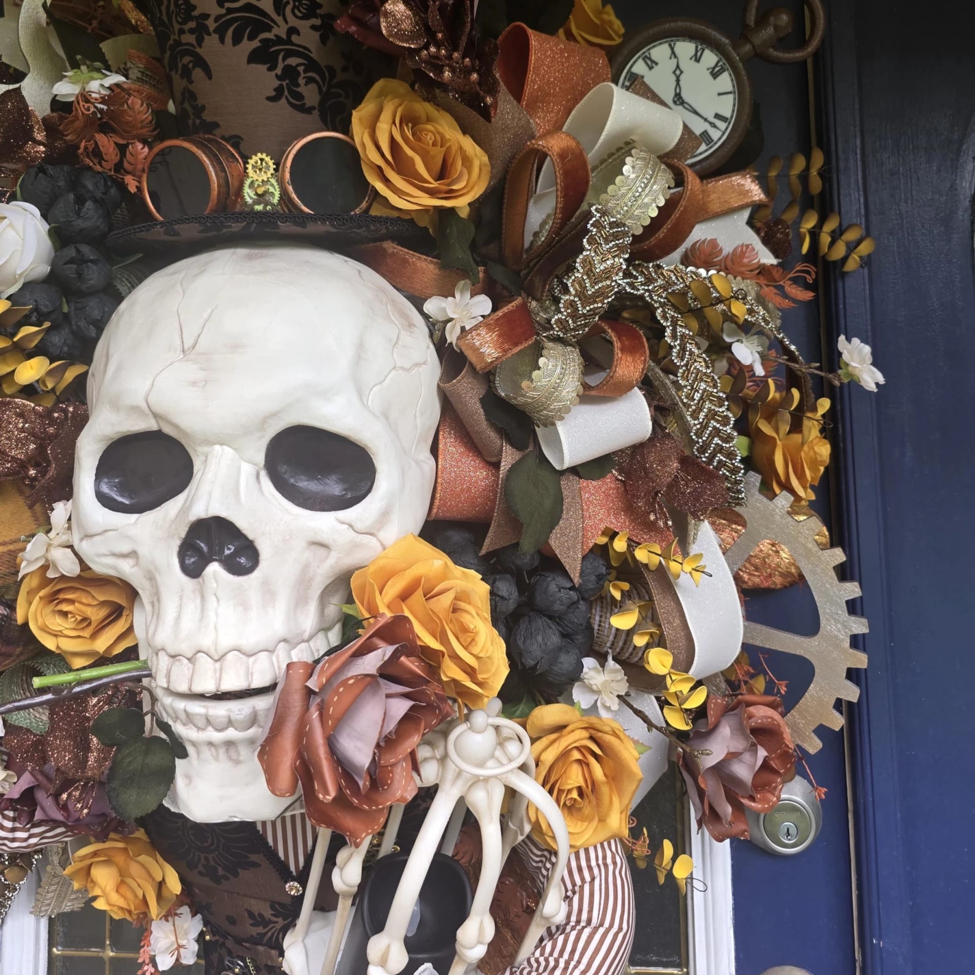 Victorian Steampunk Halloween Wreath, photograph 6
