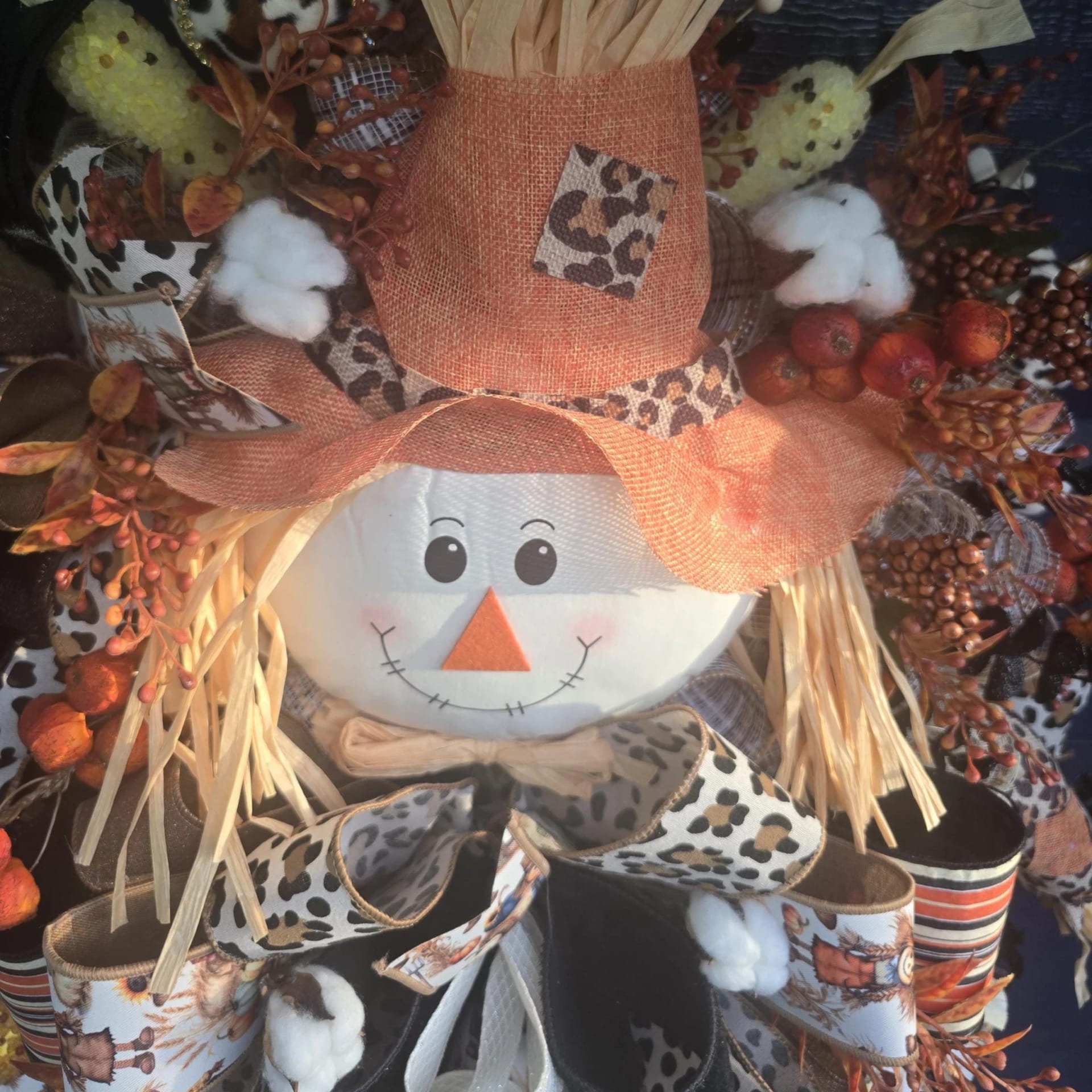 Luxury Leopard Scarecrow Fall Wreath, photograph 4