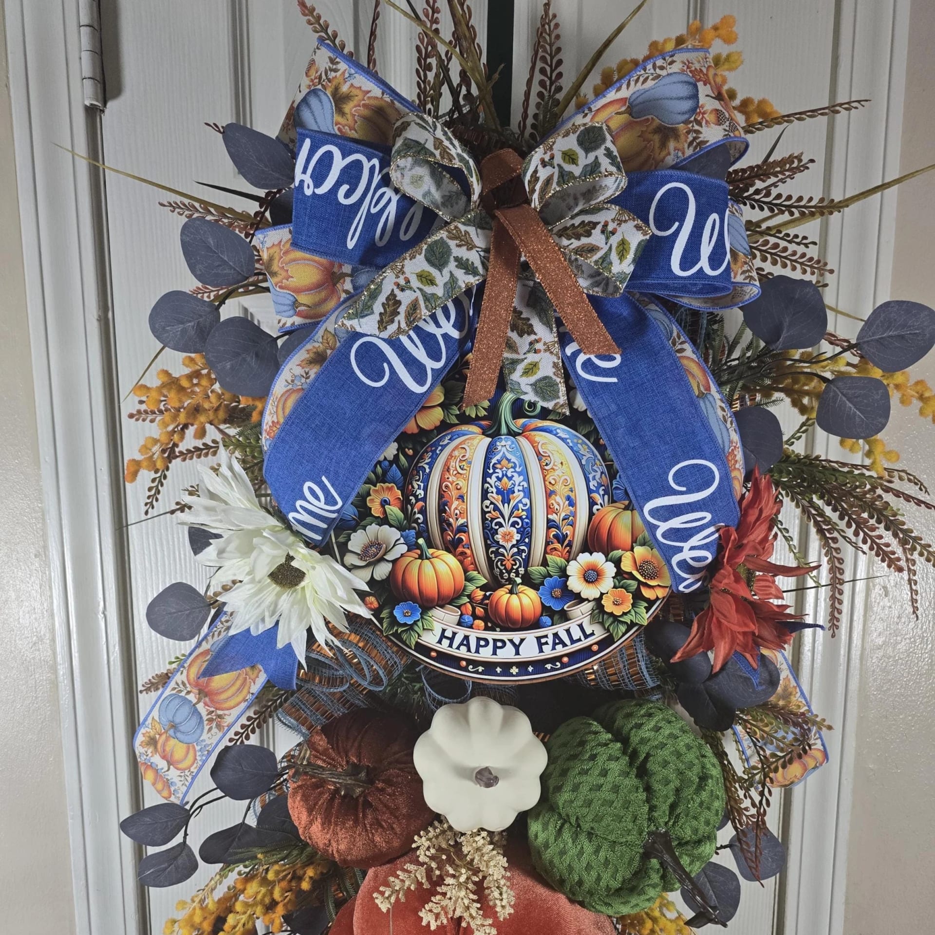 Triple Pumpkin Fall Door Swag, photograph 3