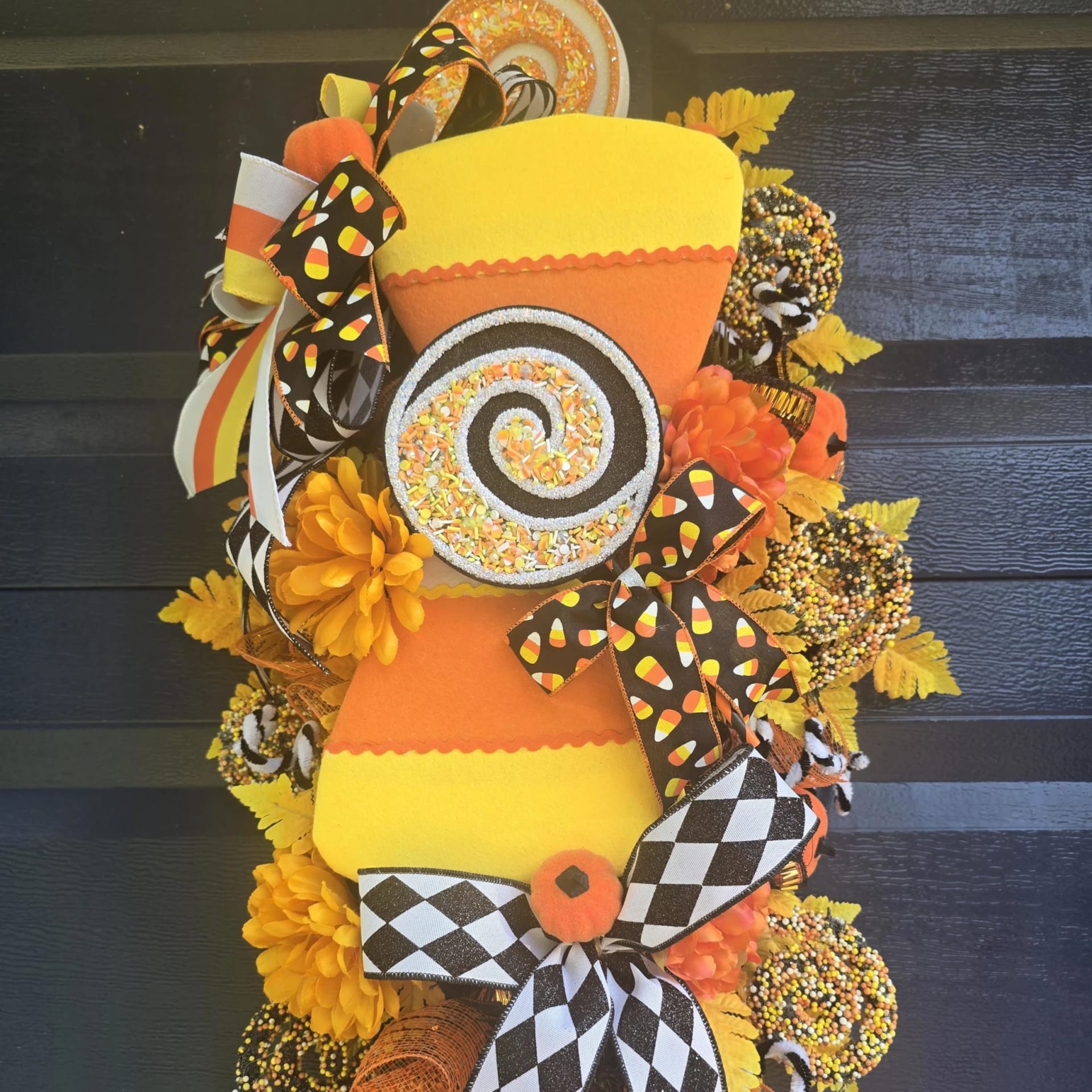 Halloween Candy Corn Swag, photograph 3