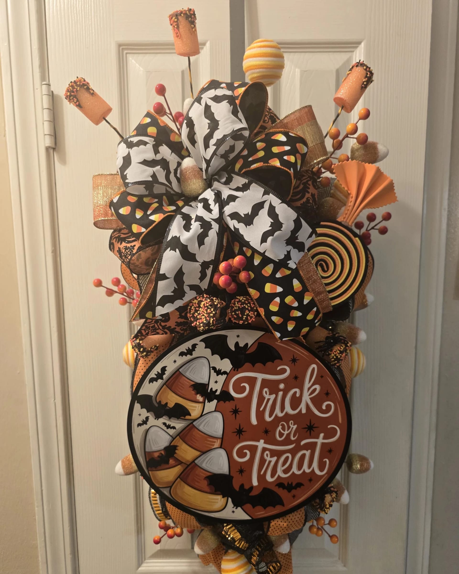 Candy Corn Trick-or-Treat Swag – Halloween Door Swag