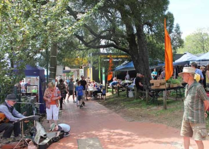 Emerald Craft and Produce Market