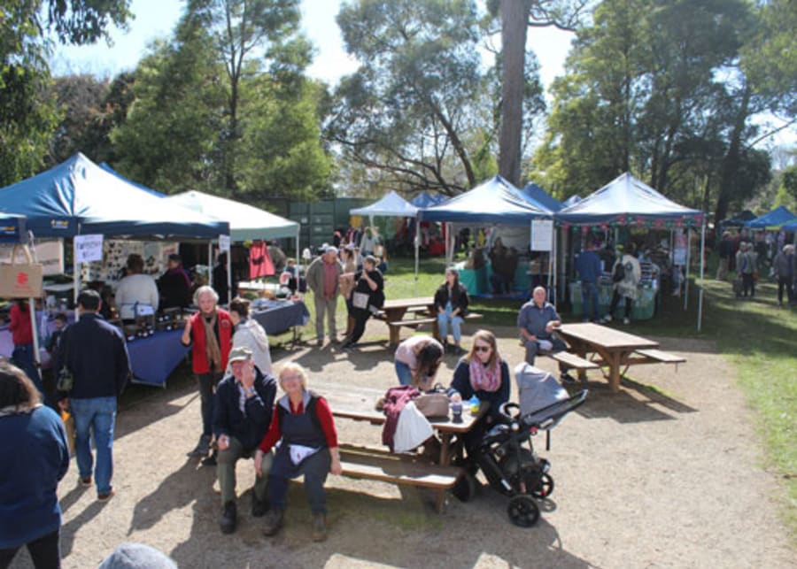 Monbulk Produce Market