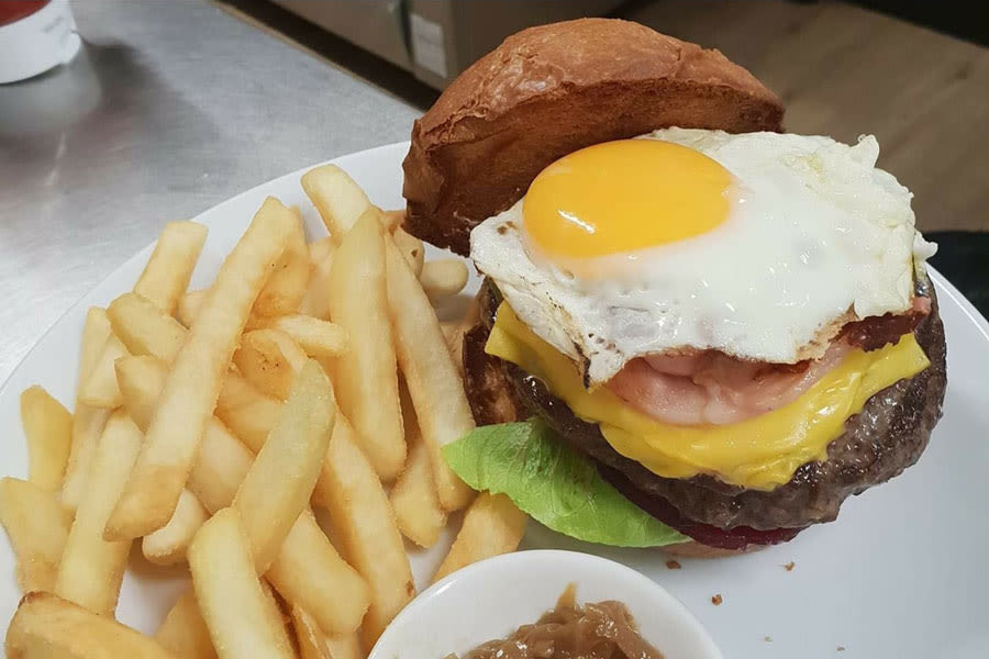 The Black Cockatoo Pizza Cafe Eastern Dandenong Ranges