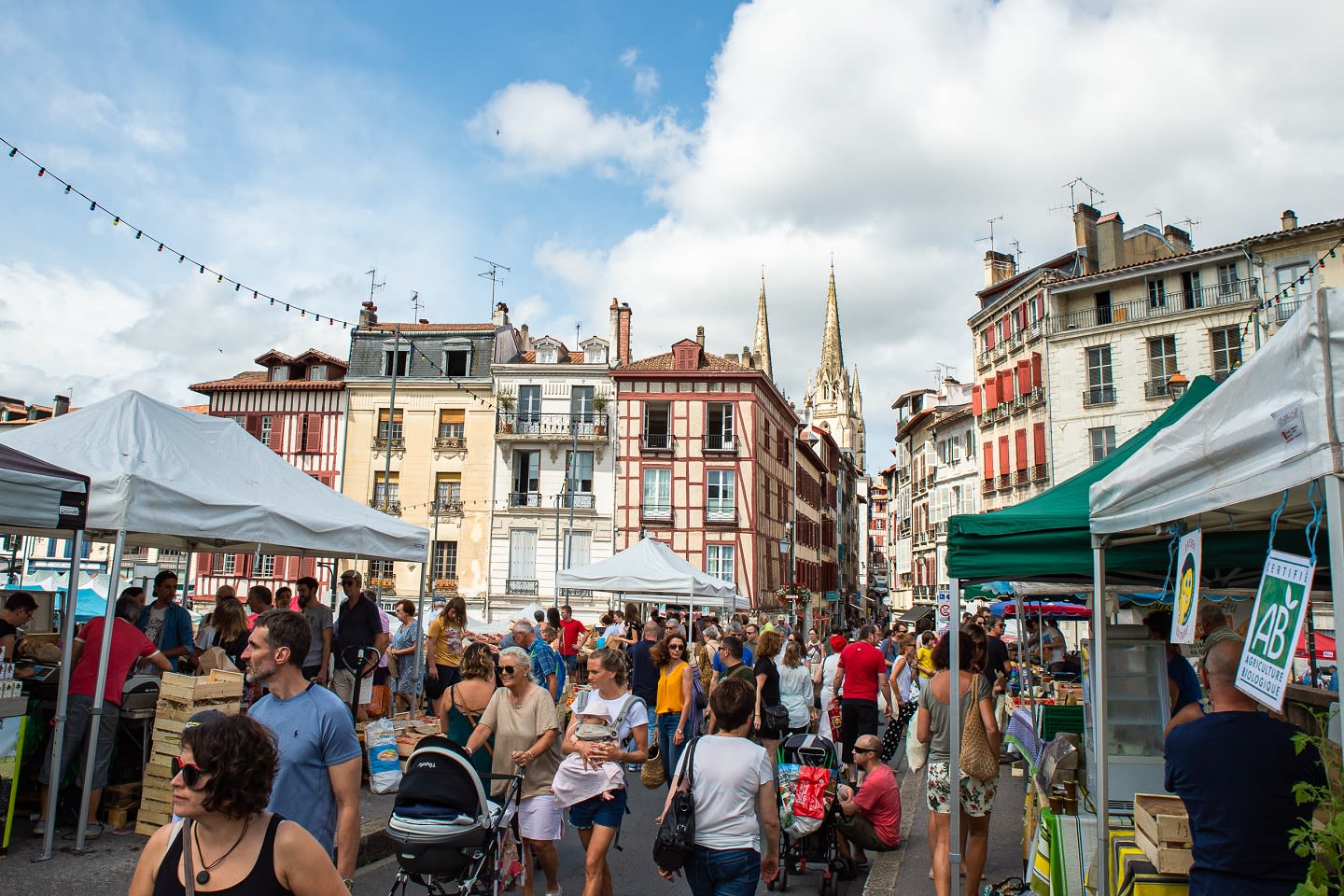 Affiche ou photo de Marché Traditionnel