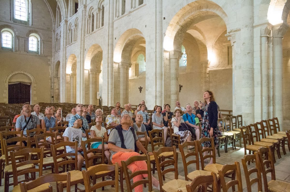 Affiche ou photo de Visite guidée de l'abbaye de Lessay