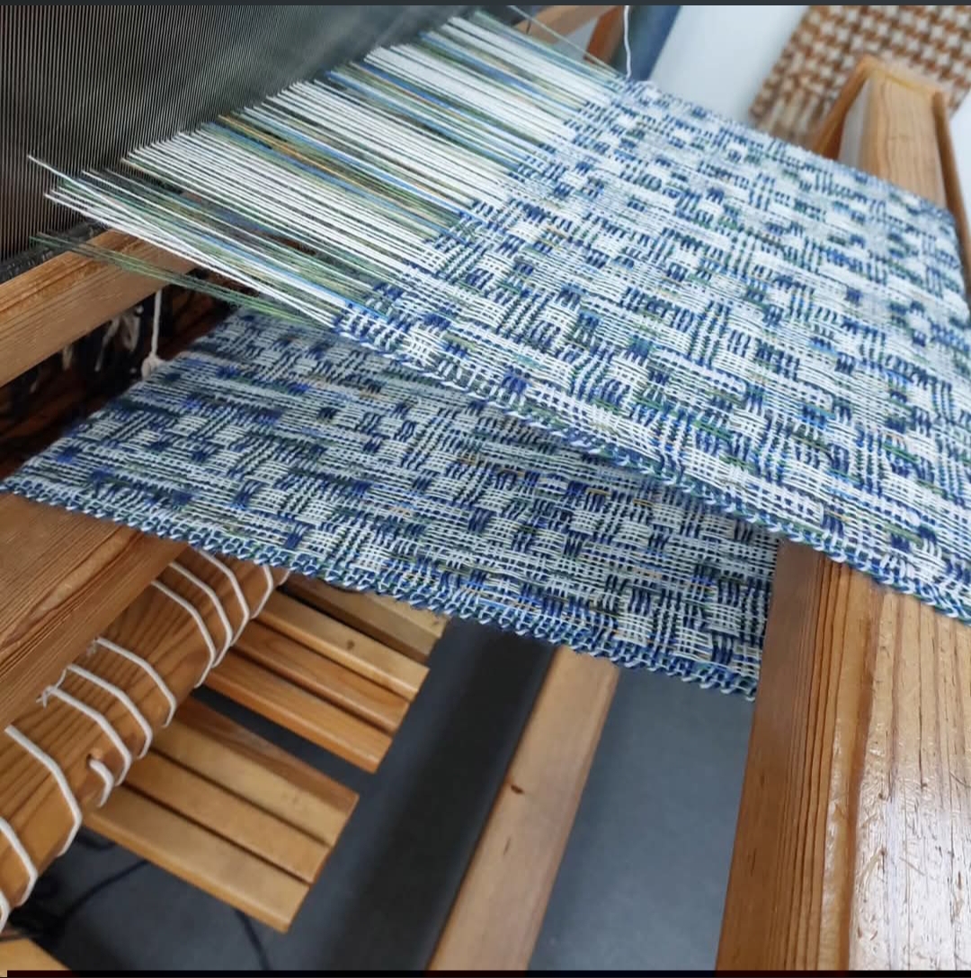 Roubaix Génie textile : visite de l’exposition et de l’atelier de tissage de Danielle Jouen