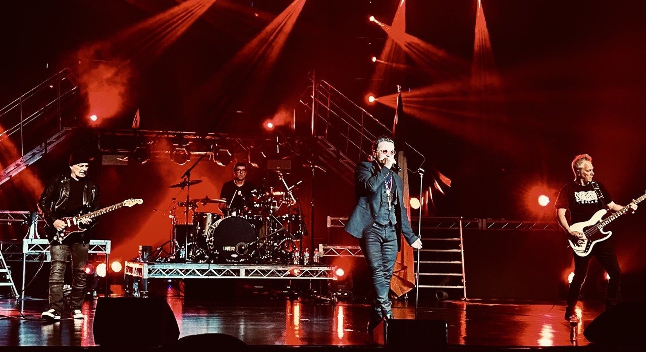 The U2 Experience