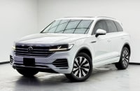 Volkswagen Touareg 1