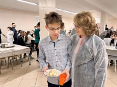 Три новоуренгойские школы проверили на качество питания и индекс съедаемости