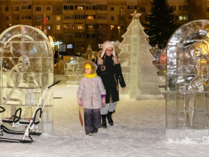 Ноябрян просят соблюдать правила безопасности в ледовом городке