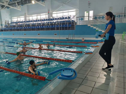 Элегантный юбилей. 8 Марта ноябрянке Марине Пичугиной исполнилось 80 лет