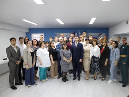 30 губкинцев вступили в ряды «Единой России»