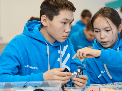 Интенсив по цифровому инжинирингу для старшеклассников